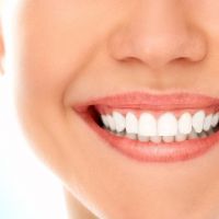 Vnetje dlesni v bližini zdravljenja zob