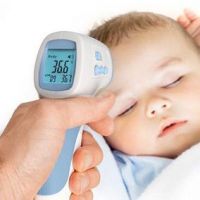 инфрачервен термометър за новородени