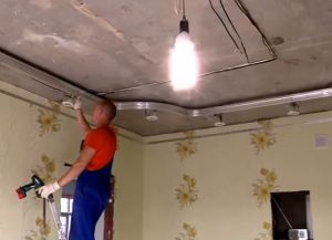 Stropní instalace stropu25