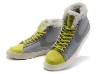 Insulated sneakers2