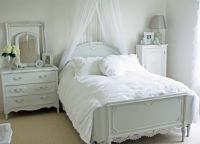Interijer spavaće sobe u stilu Provence5