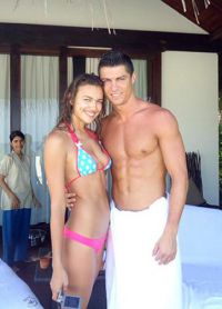 Cristiano a Irina na dovolené