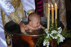 zakaj je nemogoče krstiti otroka med menstruacijo