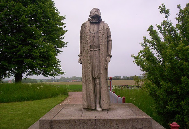 Памятник Тихо Браге