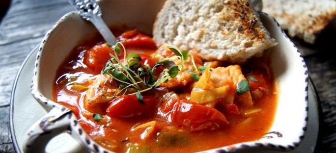 Włoska zupa rybna