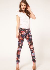 Floral print jeans 1
