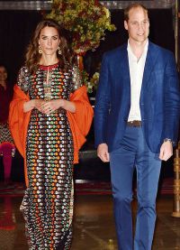 Кейт Миддлтон с супругом принцем Уильямом во время визита в Индию