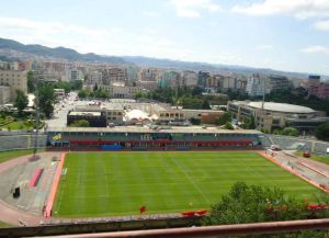Стадион Кемаль Стафа в настоящее время