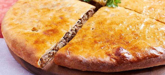 khachapuri с месо