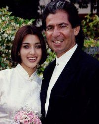 Ким с отцом, который скончался в 2003 году