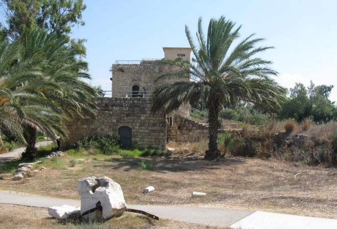 Крепость Крестоносцев в Эйф Афек