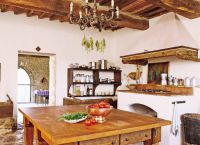 design kuchyně v dřevěném domě 1