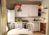 Кухненски мебели за малка кухня3