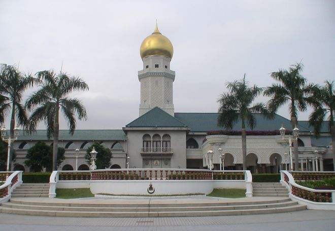 Дворец Istana Alam Shah