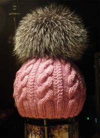 плетени шапки с козина pompon1