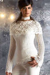 Трикотажен бял пуловер 1