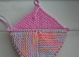 Knitting w stylu patchworku 16