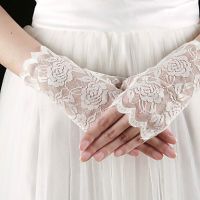 Rękawiczki koronkowe bez palców 4