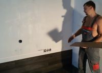 Postavljanje laminata na zid9