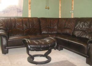 Rohový kožený čalouněný nábytek -3
