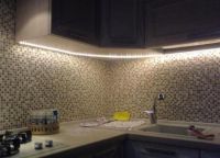 LED светлини за работната площ на кухнята -1