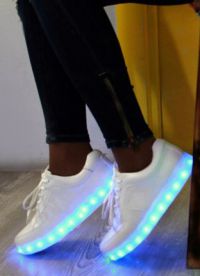 светещи маратонки с LED осветяване9