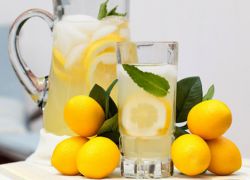 Рецепта за лимонада от лимон и мента