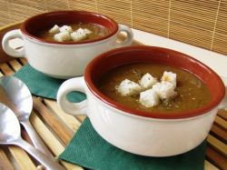 zielona zupa z soczewicy