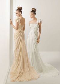 Długie sukienki w greckim stylu 3