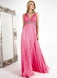 Długa różowa sukienka 2