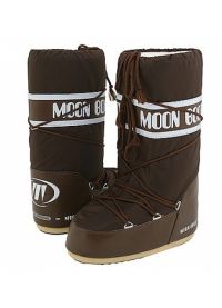обувки на луната