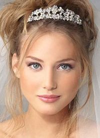 Ślubny makijaż dla blondynki 1