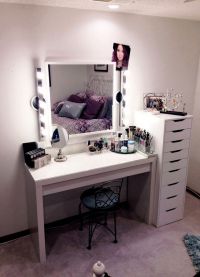 makeup table 6