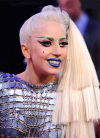 Lady Gaga preobrazba 10