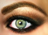 Smokey Eyes грим за зелени очи 1