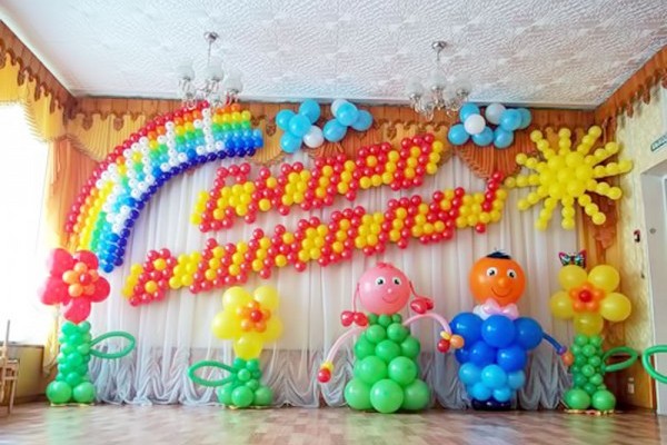 dekorace s promočními míčky v mateřské škole 4