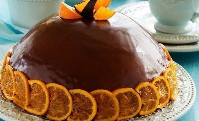 Jak ozdobić ciasto mandarynkami i czekoladą