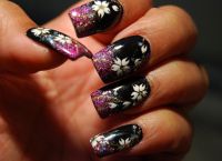 manicure z kwiatami8