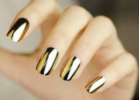 manicure ze złotem 11