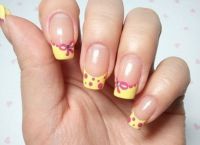manicure z żółtym lakierem 6