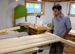 výroba dřevěného nábytku30