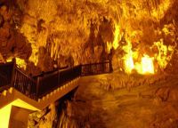 мраморна пещера в Крим 3