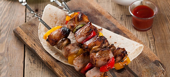 Kako ukusno meso pecivo šiške kebab