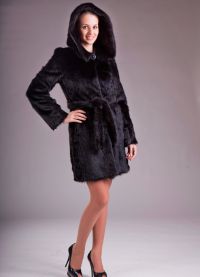 marmot fur coat8