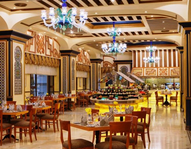 Ресторан в отеле Intercontinental Dar Al Tawhid Makkah