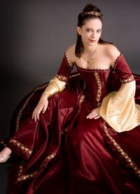 średniowieczne sukienki2