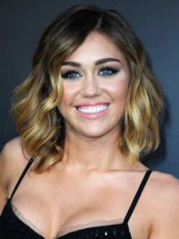 Miley Cyrus's hairstyles6