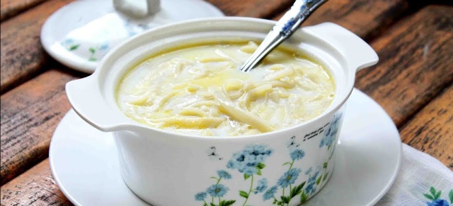 млечна супа са рецептом за резанце