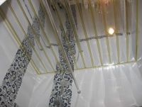 огледален таван в банята. Rack 1