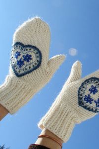 Ръкавици с украшение 4